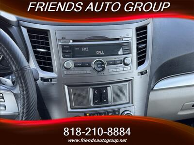 2011 Subaru Outback 2.5i Premium   - Photo 22 - Van Nuys, CA 91406