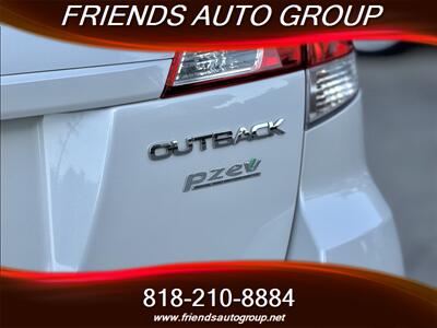2011 Subaru Outback 2.5i Premium   - Photo 26 - Van Nuys, CA 91406