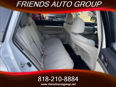 2011 Subaru Outback 2.5i Premium   - Photo 16 - Van Nuys, CA 91406