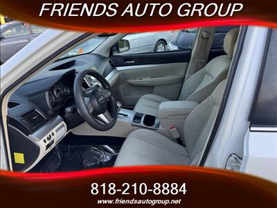 2011 Subaru Outback 2.5i Premium   - Photo 12 - Van Nuys, CA 91406
