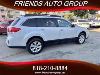2011 Subaru Outback 2.5i Premium   - Photo 9 - Van Nuys, CA 91406