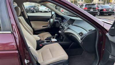 2013 Honda Crosstour EX-L V6   - Photo 16 - Van Nuys, CA 91406