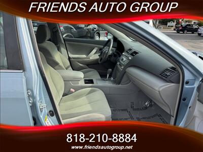 2009 Toyota Camry Hybrid   - Photo 14 - Van Nuys, CA 91406