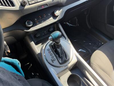 2016 Kia Sportage LX - Photo 21 - Van Nuys, CA 91406