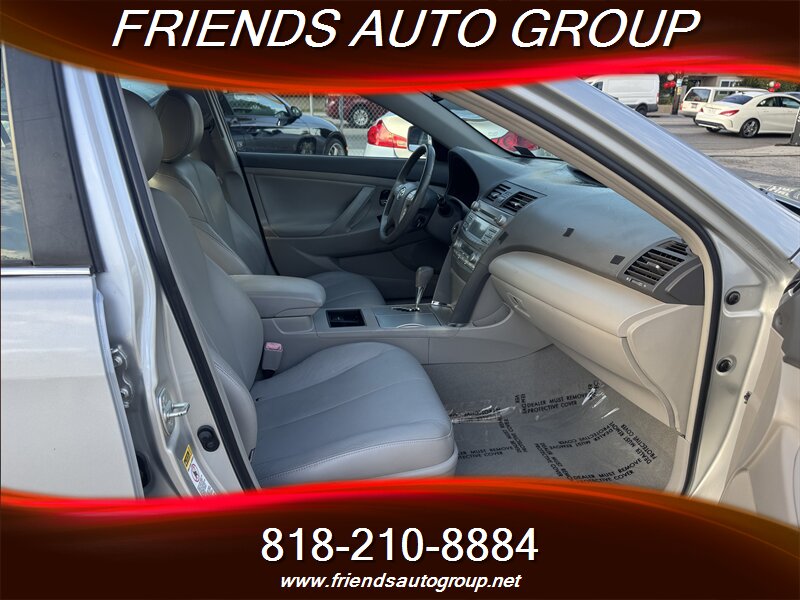2008 Toyota Camry Hybrid photo 10