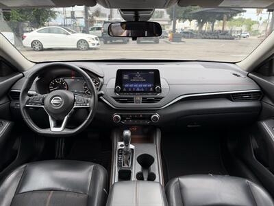 2020 Nissan Altima 2.5 SR   - Photo 17 - Van Nuys, CA 91406