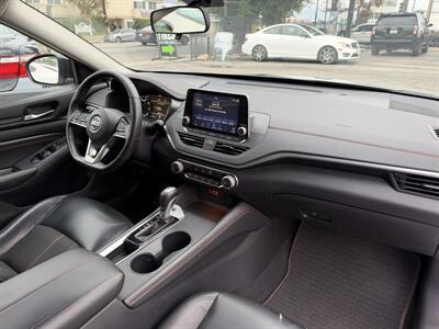 2020 Nissan Altima 2.5 SR   - Photo 13 - Van Nuys, CA 91406
