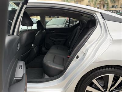 2020 Nissan Altima 2.5 SR   - Photo 15 - Van Nuys, CA 91406