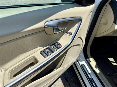 2012 Volvo S60 T5 - Photo 18 - Van Nuys, CA 91406