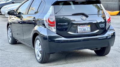 2013 Toyota Prius c Three   - Photo 4 - Van Nuys, CA 91406