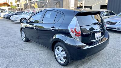 2013 Toyota Prius c Three   - Photo 8 - Van Nuys, CA 91406