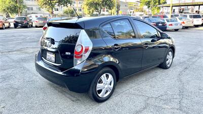 2013 Toyota Prius c Three   - Photo 7 - Van Nuys, CA 91406