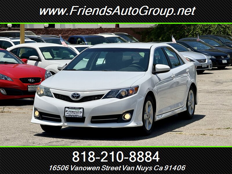 2013 Toyota Camry SE  