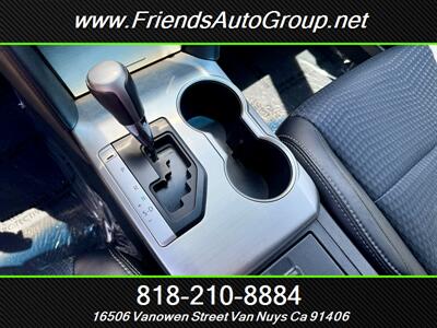 2013 Toyota Camry SE - Photo 22 - Van Nuys, CA 91406