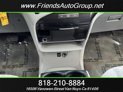 2012 Toyota Sienna LE 8-Passenger   - Photo 23 - Van Nuys, CA 91406