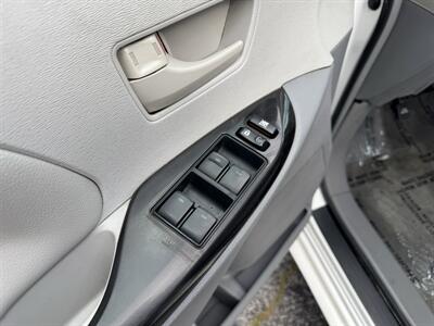 2012 Toyota Sienna LE 8-Passenger - Photo 19 - Van Nuys, CA 91406
