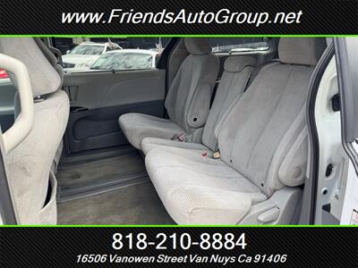 2012 Toyota Sienna LE 8-Passenger   - Photo 16 - Van Nuys, CA 91406