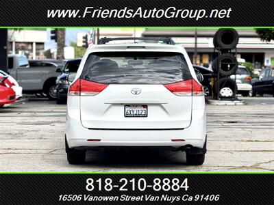 2012 Toyota Sienna LE 8-Passenger   - Photo 5 - Van Nuys, CA 91406