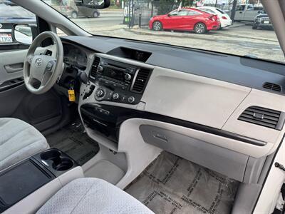 2012 Toyota Sienna LE 8-Passenger - Photo 14 - Van Nuys, CA 91406