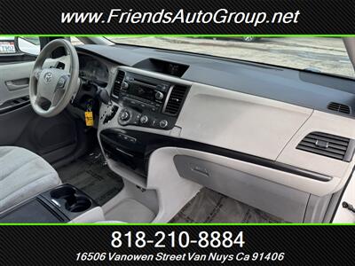 2012 Toyota Sienna LE 8-Passenger   - Photo 14 - Van Nuys, CA 91406