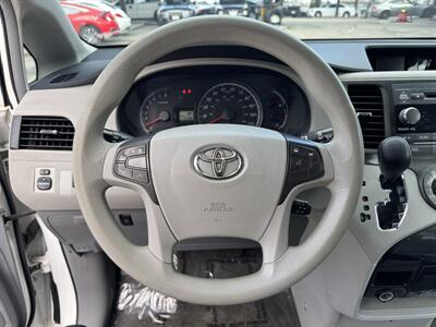 2012 Toyota Sienna LE 8-Passenger - Photo 21 - Van Nuys, CA 91406
