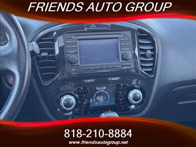 2011 Nissan JUKE SL   - Photo 22 - Van Nuys, CA 91406
