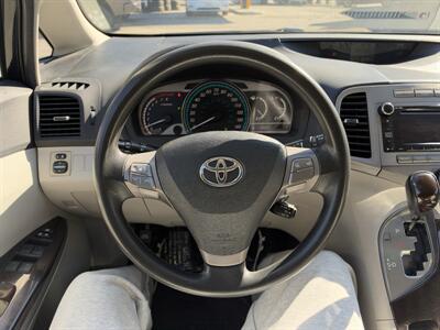 2010 Toyota Venza FWD 4cyl - Photo 17 - Van Nuys, CA 91406