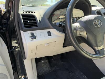 2010 Toyota Venza FWD 4cyl - Photo 21 - Van Nuys, CA 91406