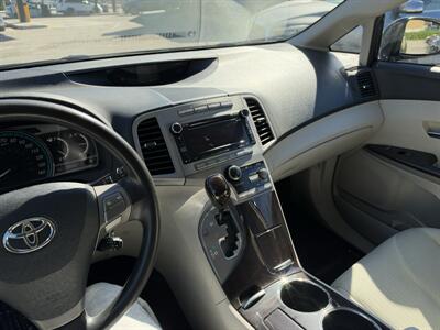 2010 Toyota Venza FWD 4cyl - Photo 19 - Van Nuys, CA 91406