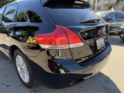 2010 Toyota Venza FWD 4cyl - Photo 23 - Van Nuys, CA 91406