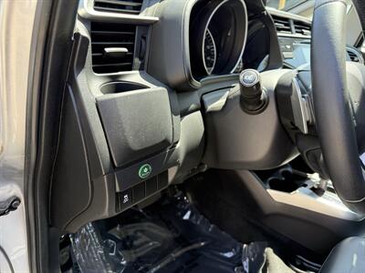 2015 Honda Fit EX-L w/Navi - Photo 19 - Van Nuys, CA 91406