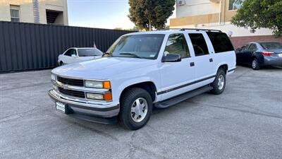 1999 Chevrolet Suburban C1500   - Photo 5 - Van Nuys, CA 91406