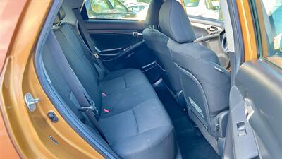 2009 Toyota Matrix XR   - Photo 10 - Van Nuys, CA 91406