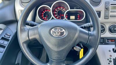 2009 Toyota Matrix XR   - Photo 15 - Van Nuys, CA 91406