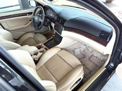 2005 BMW 3 Series 325i - Photo 13 - Van Nuys, CA 91406