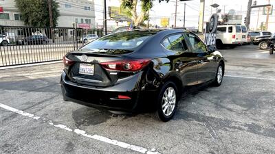 2014 Mazda Mazda3 i Touring   - Photo 3 - Van Nuys, CA 91406