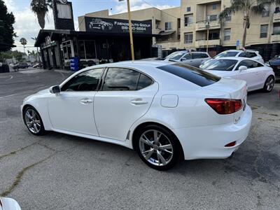 2010 Lexus IS 250   - Photo 10 - Van Nuys, CA 91406