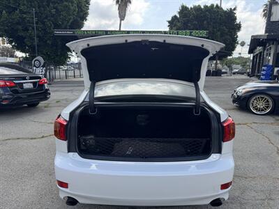 2010 Lexus IS 250   - Photo 33 - Van Nuys, CA 91406