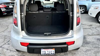 2011 Kia Soul +   - Photo 20 - Van Nuys, CA 91406