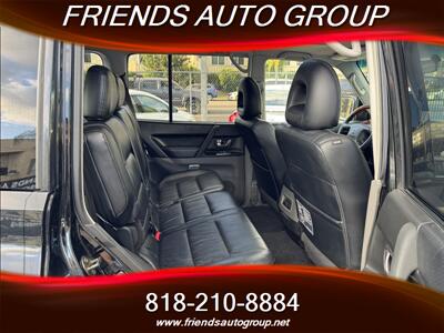 2003 Mitsubishi Montero Limited   - Photo 15 - Van Nuys, CA 91406