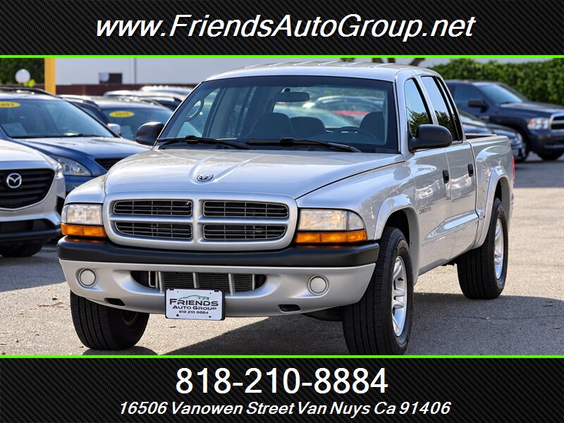 Gray (Graphite Metallic Clearcoat) 2002 Dodge Dakota Pickup Truck Rear-Wheel Drive 5-Speed Manual