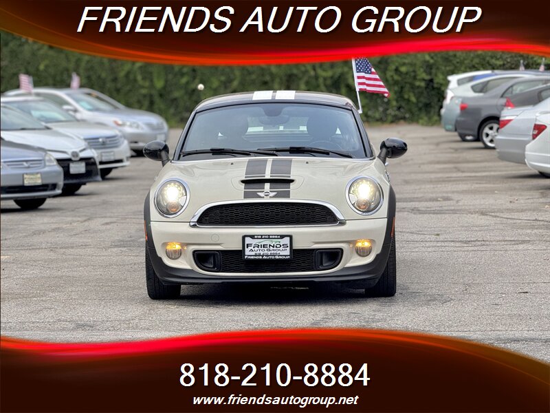 2013 Mini Cooper Coupe S photo 2