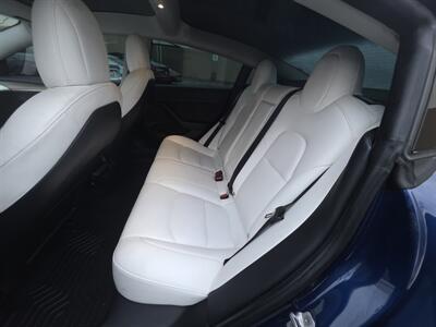 2021 Tesla Model 3 Long Range   - Photo 16 - Los Angeles, CA 90045