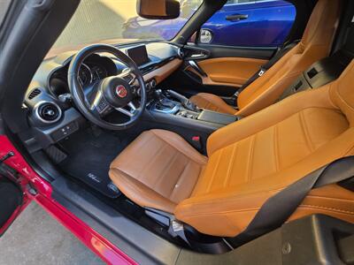 2017 FIAT 124 Spider Lusso - Photo 20 - Los Angeles, CA 90045