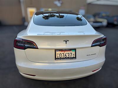 2022 Tesla Model 3 Long Range - Photo 10 - Los Angeles, CA 90045