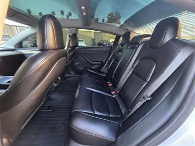 2022 Tesla Model 3 Long Range - Photo 16 - Los Angeles, CA 90045