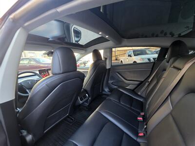 2022 Tesla Model 3 Long Range - Photo 21 - Los Angeles, CA 90045