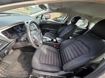 2015 Ford Fusion SE   - Photo 14 - Los Angeles, CA 90045