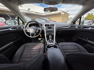 2015 Ford Fusion SE   - Photo 12 - Los Angeles, CA 90045