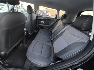 2018 Kia Soul + - Photo 14 - Los Angeles, CA 90045
